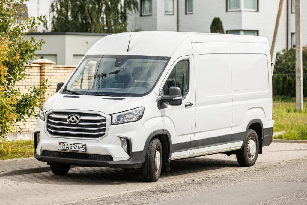 MAXUS V90 (он же AVIOR) после более чем 200 тыс. км: честный отзыв водителя и осмотр на подъёмнике